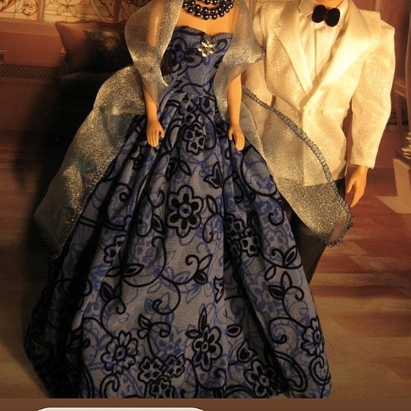 NEW OOAK ELEGANT DRESSED BARBIE DOLL W/ UPDOS IN GOWNS & ACCESSORIES $175 EACH - Picture 12 of 16